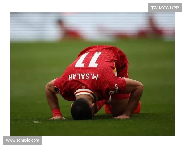 如何通过比赛分析深入了解萨拉赫在场上的位置和战术角色 如何通过比赛分析深入了解萨拉赫在场上的位置和战术角色